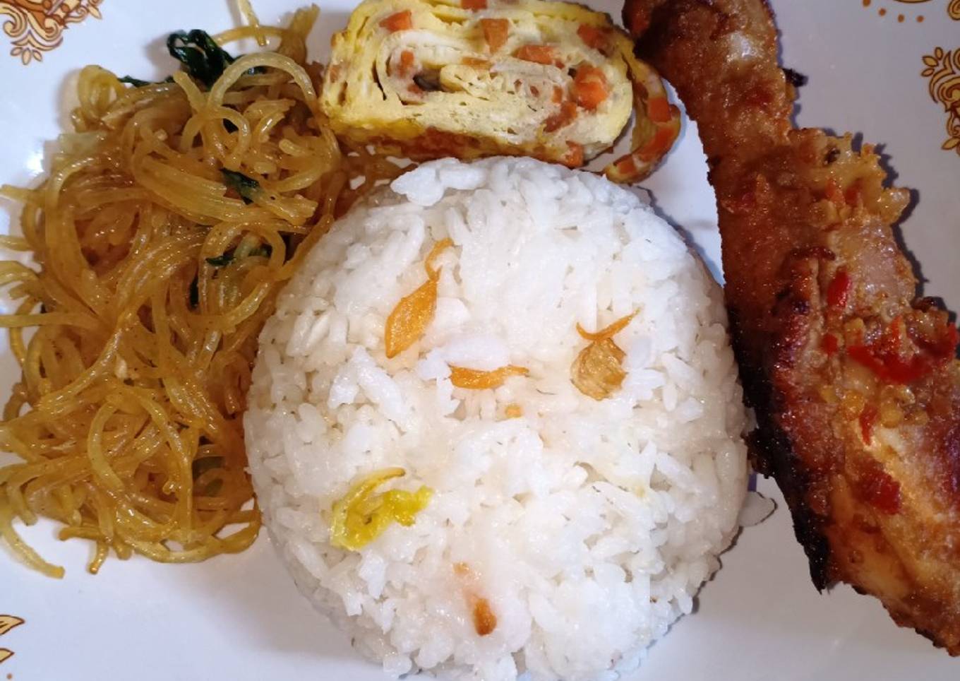 Nasi uduk rice cooker