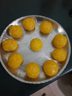 லட்டு செய்முறை முக்கிய புகைப்படம்