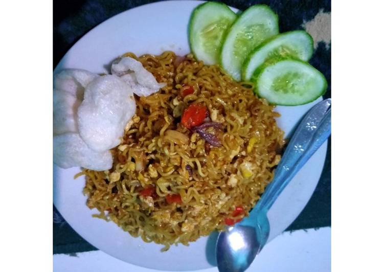 Indomie pedas manis