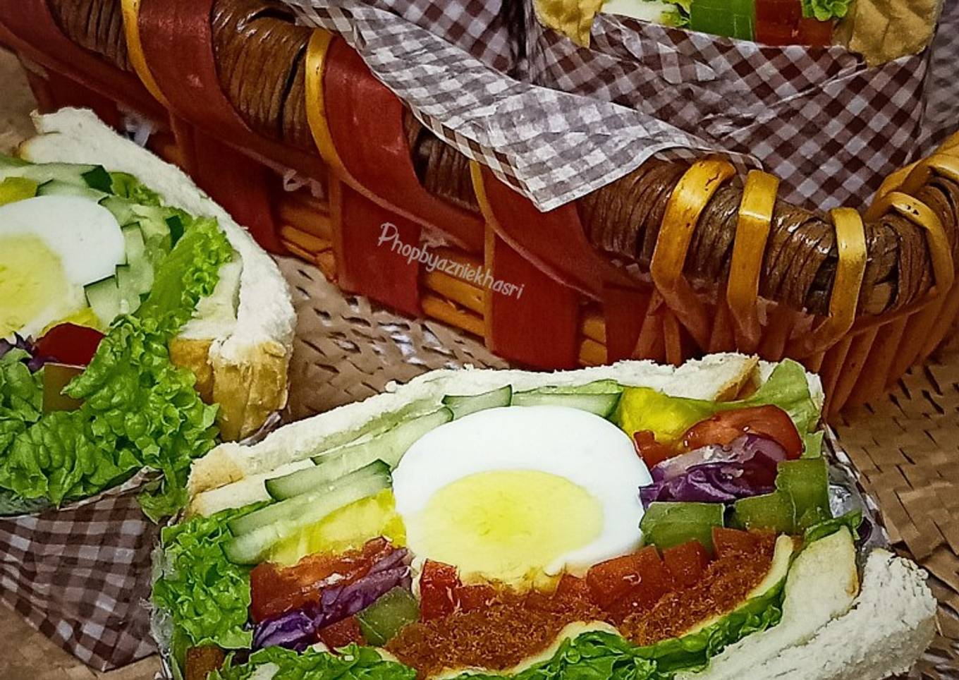 Wanpaku (chicken and egg flour)