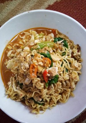 Foto resep Mie goreng kuah pedas
