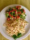 Spaguetti con pollo y yogurt
