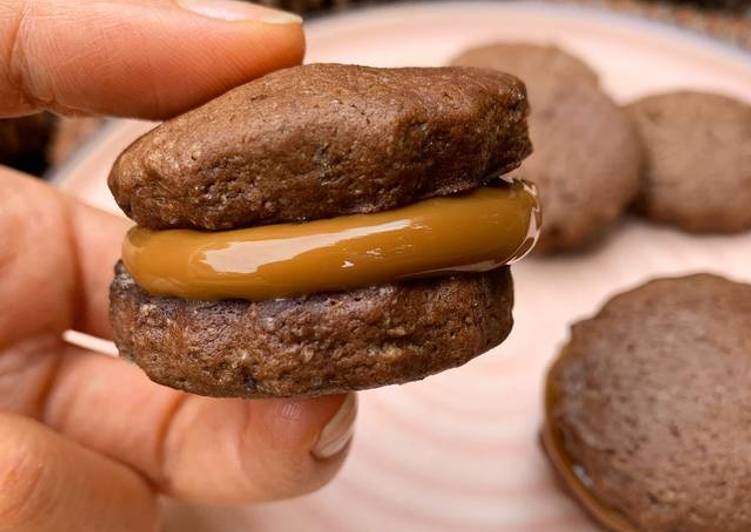 Alfajorcitos di cioccolato e dulce de leche