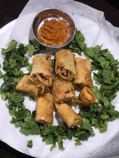 સ્પ્રિંગ રોલ (Spring Rolls Recipe in gujarati) રેસીપી મુખ્ય ફોટો