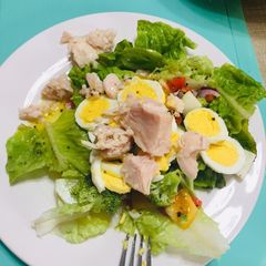 A picture of Veggies Salad.