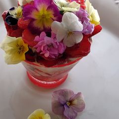 A picture of Lovely flower Strawberry Parfait.
