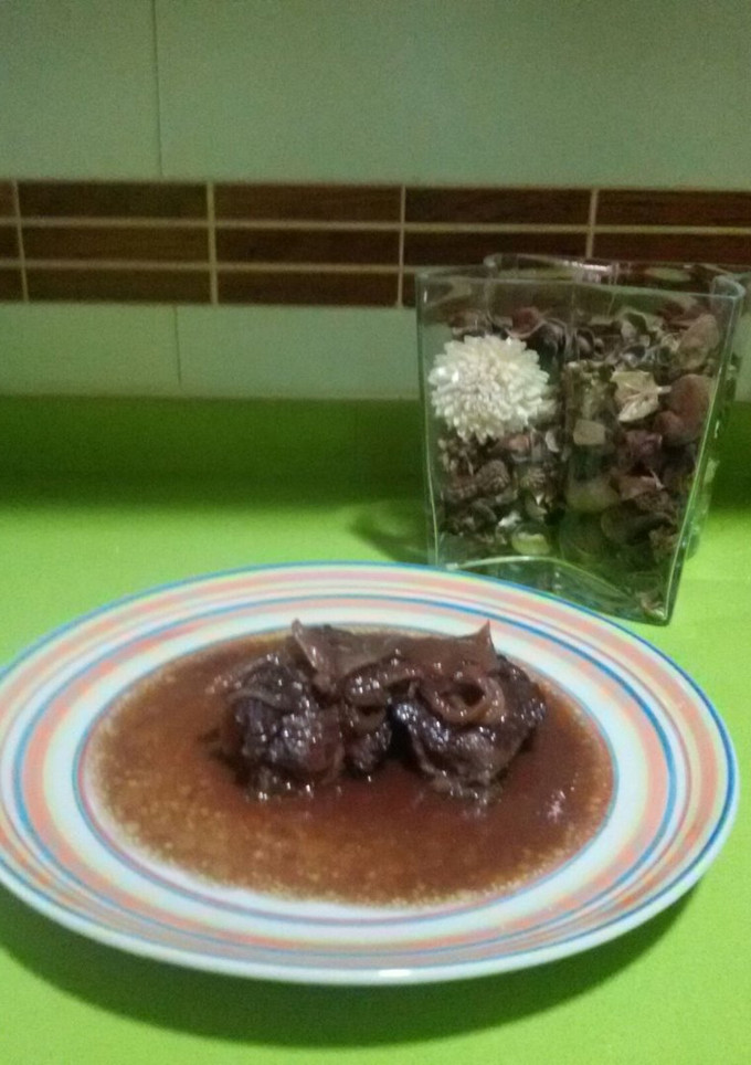 Una foto de Carrilleras en salsa en olla rápida