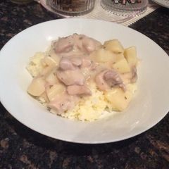Creamy mushroom chicken with butter rice A picture of Creamy mushroom chicken with butter rice.