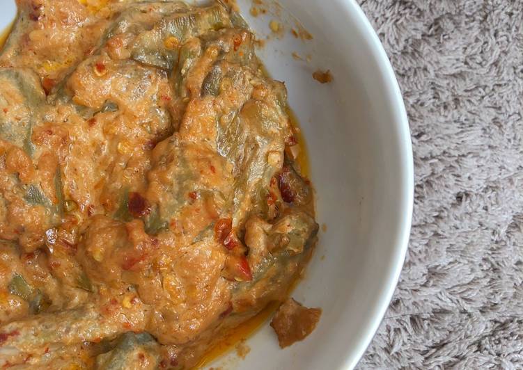 Cara Memasak Sambel Terong Andalan yang Lezat