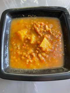 Una foto de Lentejas con verduras en Mambo