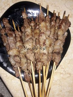 صورة لوصفة شواء اللحم على الطاجين
