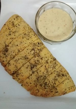 A picture of Cheesy Garlic Bread.