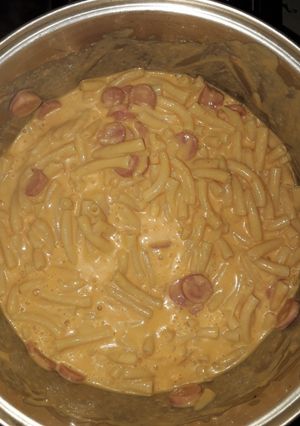 Una foto de Macarrones con salchicha