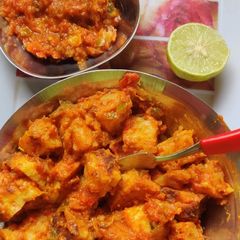 A picture of Masala pav.