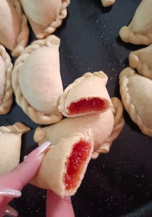 Una foto de Empanadas de Membrillo con Masa Casera