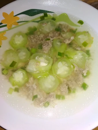 Langkah Gampang Membuat Resep Sup oyong sapi Anti Ribet, Bisa Manjain Lidah