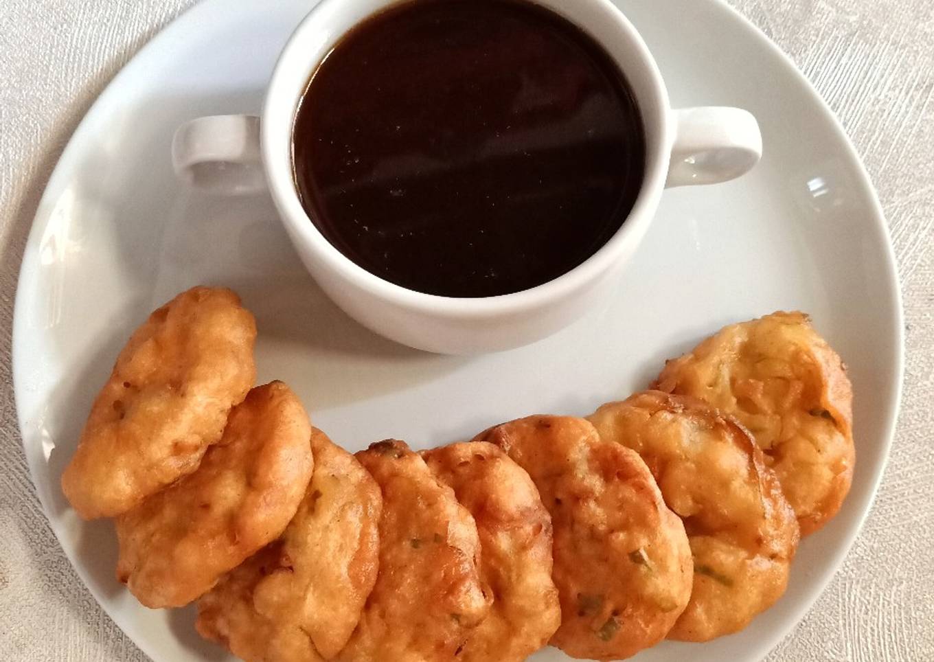 Pempek Pocu (pempek gandum) khas Baturaja