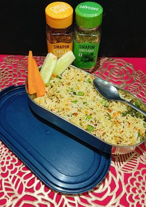 A picture of Quick Herb Rice For Tiffin.