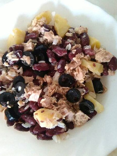 Una foto de Ensalada de alubias rojas