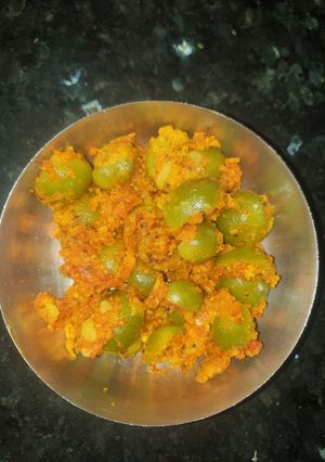 ગુંદા નો સંભારો (Gunda Shambharo Recipe In Gujarati) રેસીપી મુખ્ય ફોટો