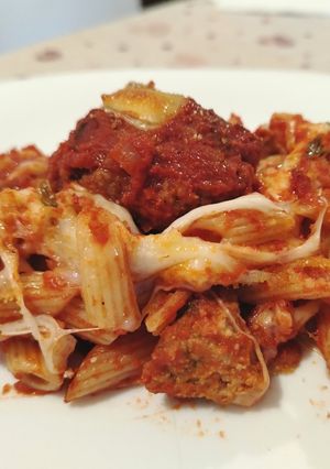 Foto di Pennette al Forno con Polpette al Sugo