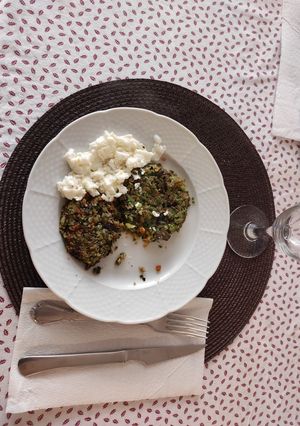 Foto principal de Rosti o tortitas de calabacín, berenjena y zanahoria