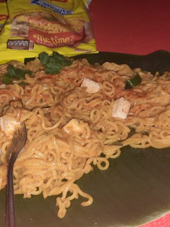 પનીર ચીઝ મસાલા મેગી (Paneer Cheese Masala Maggi Recipe in Gujarati) રેસીપી મુખ્ય ફોટો