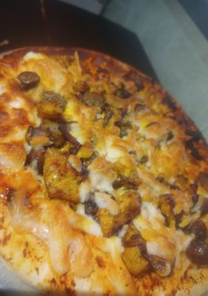 عکسی از دستور پیتزا مرغ🍕