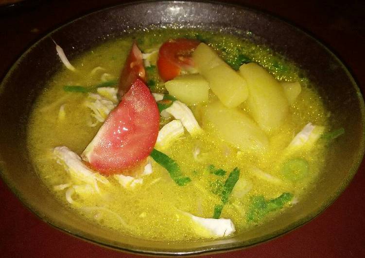 Langkah Mudah untuk Membuat Soto ayam kuah santan Anti Gagal