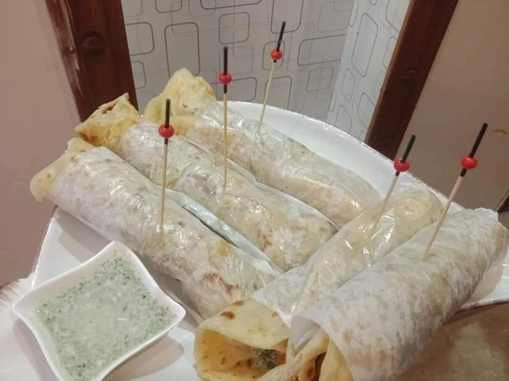 Easy Ways Make|Recipe} Tikka roll paratha the So Delicious