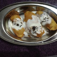 Stuffed Golgappe A picture of Stuffed Golgappe.