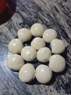 A picture of Okara (Soya beans Pulp).