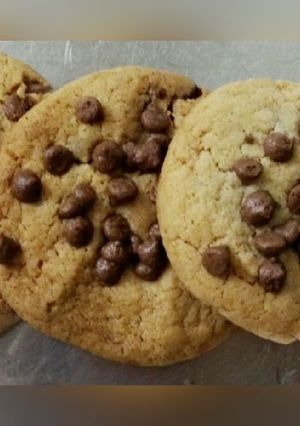 A picture of Butter Choco Cookies.