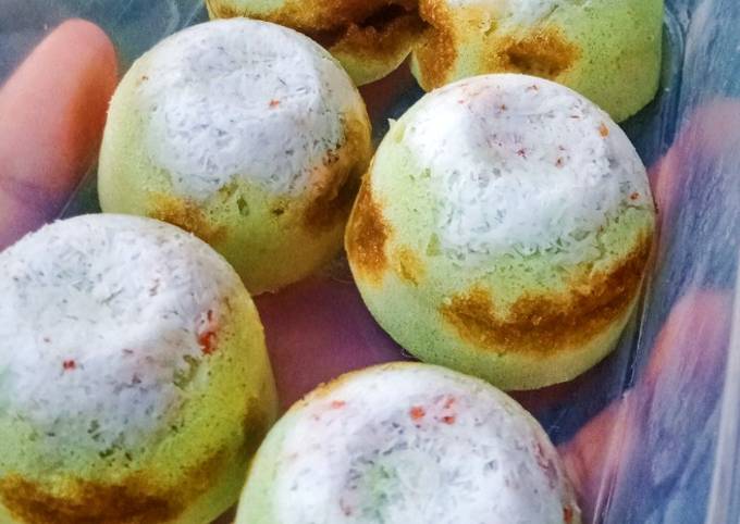 Cara membuat Bolu putu ayu gula merah mini Cara membuat Bolu putu ayu gula merah mini