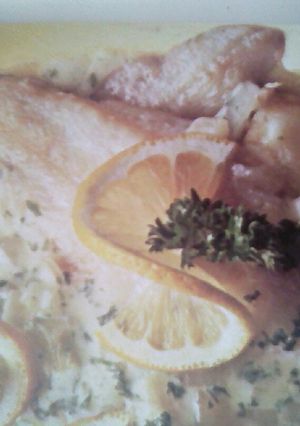 Una foto de Filetes de robalito al vino blanco