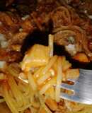 Spaghetti con salsa de pollo rápida