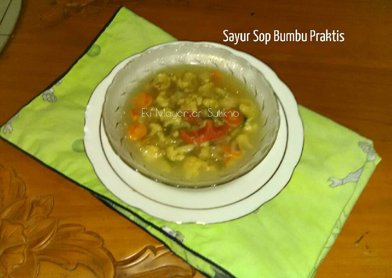 Sayur Sop Bumbu Praktis (Sayur Sop Kol Wortel)