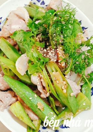 Hình của món Đậu bắp xào thịt.