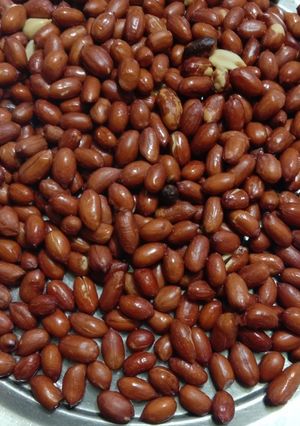 A picture of Fried peanuts.
