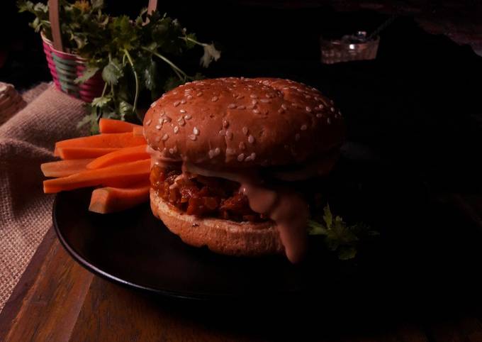 Paneer makhani burger Recipe