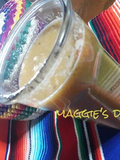 Una foto de Licuado de papaya y nopal toronja y naranja