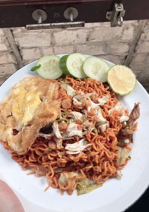 Foto resep Mie Goreng Abang Gerobak Versi Rumahan