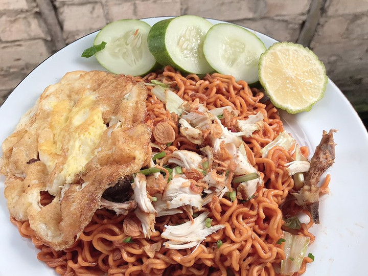 Bagaimana Menyiapkan Mie Goreng Abang Gerobak Versi Rumahan yang Lezat