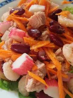 Una foto de Ensalada de alubias rojas