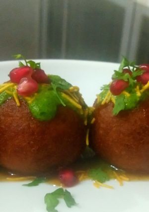 A picture of Indori patties.