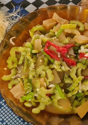 Foto resep Oseng Pare Cecek (kulit sapi)