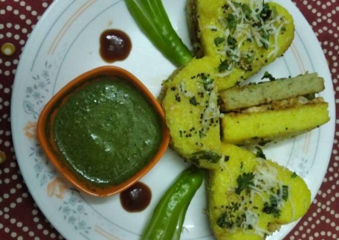 Recipe of Speedy Pizza sandwich dhokla