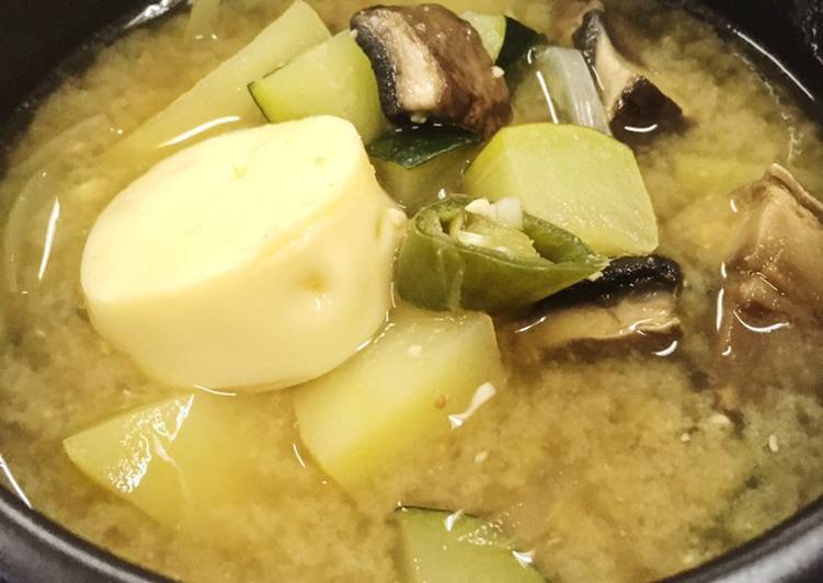 Doenjangjjigae 된장찌개