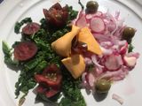 Ensalada con hojas de rábano