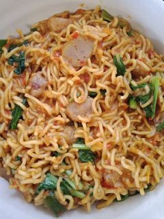 Foto resep Oseng Mie Goreng Pedas